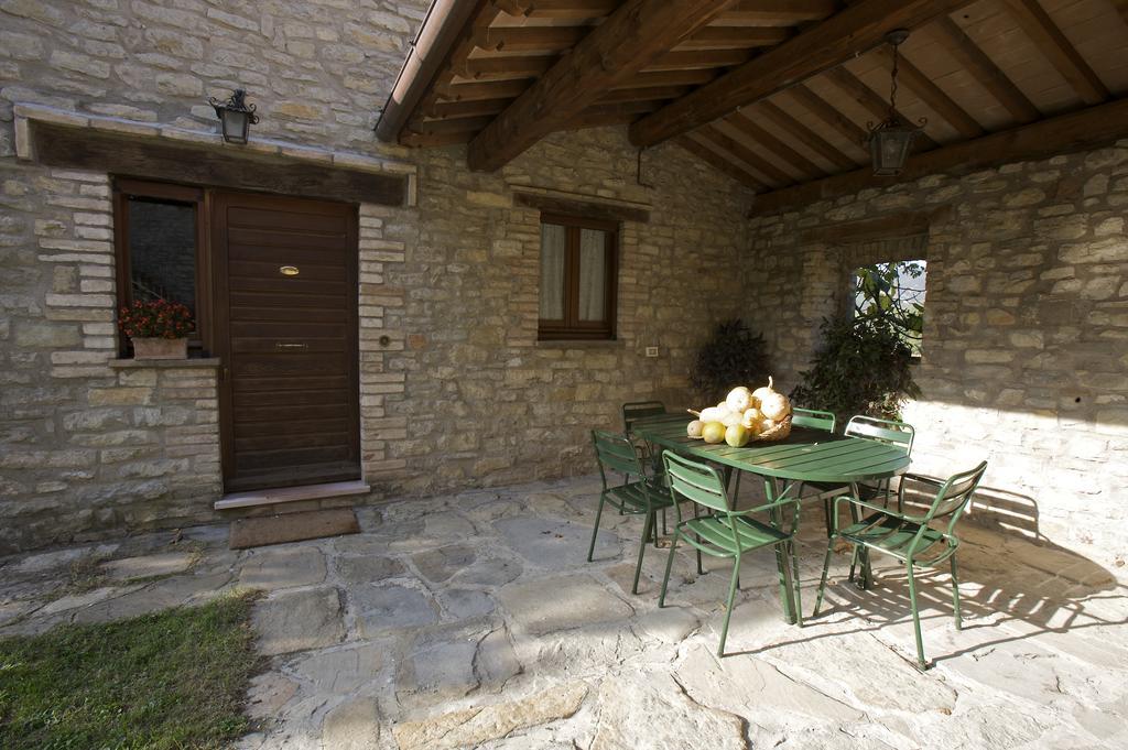 Brigolante Guest Apartments Asís Habitación foto